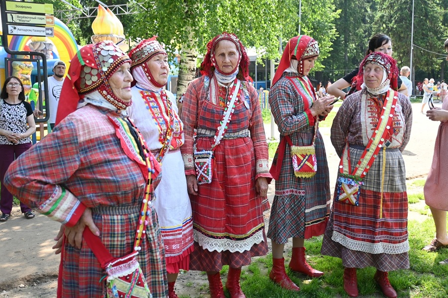 Презентация национальные праздники удмуртов