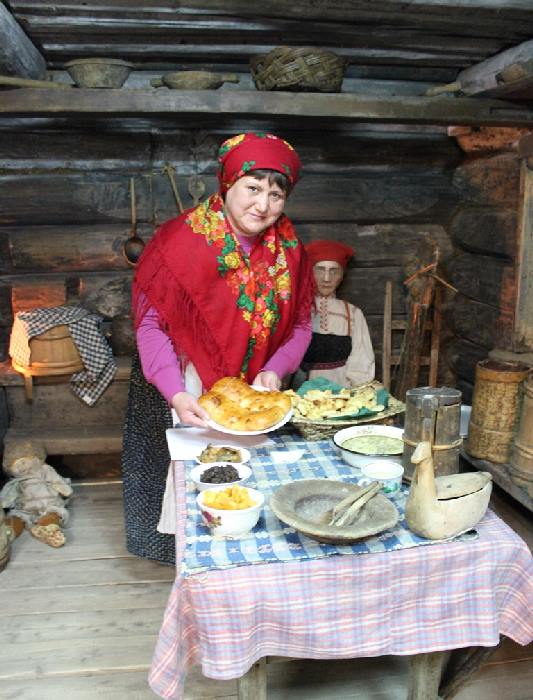 Коми пермяцкий ресторан. Коми-пермяцкая кухня Пермь. Национальная еда Коми Пермяков. Еда Коми Пермяков. Традиционная кухня Коми Пермяков.